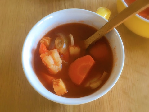 トマトジュースで作る☆簡単ブイヤベース風スープ
